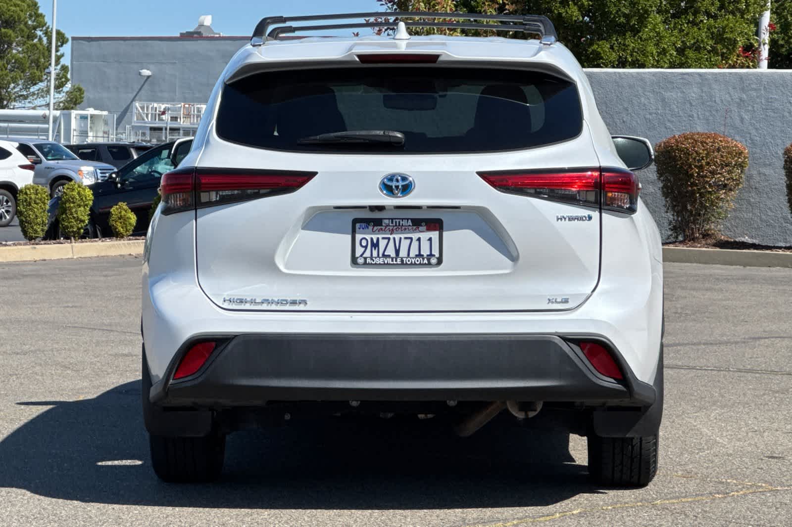 Thumbnail: 2022 Toyota Highlander - 8