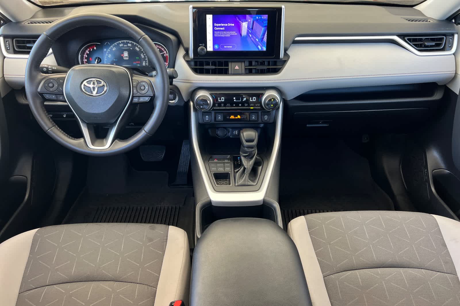 Thumbnail: 2025 Toyota RAV4 - 3