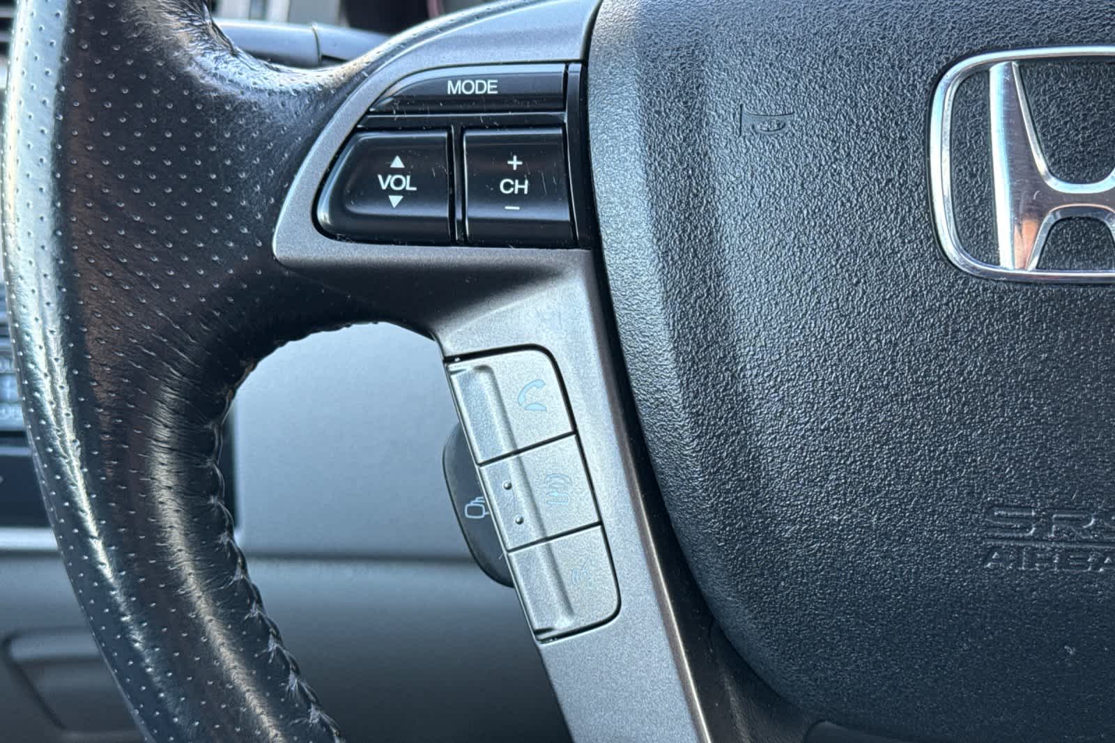 Thumbnail: 2014 Honda Odyssey - 27