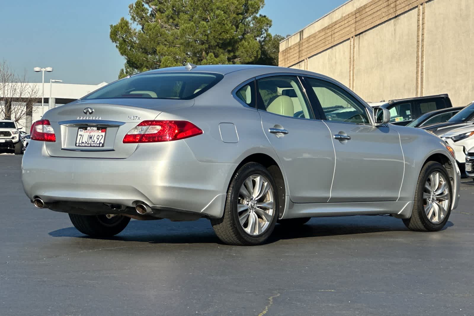 Thumbnail: 2012 INFINITI M37 - 2