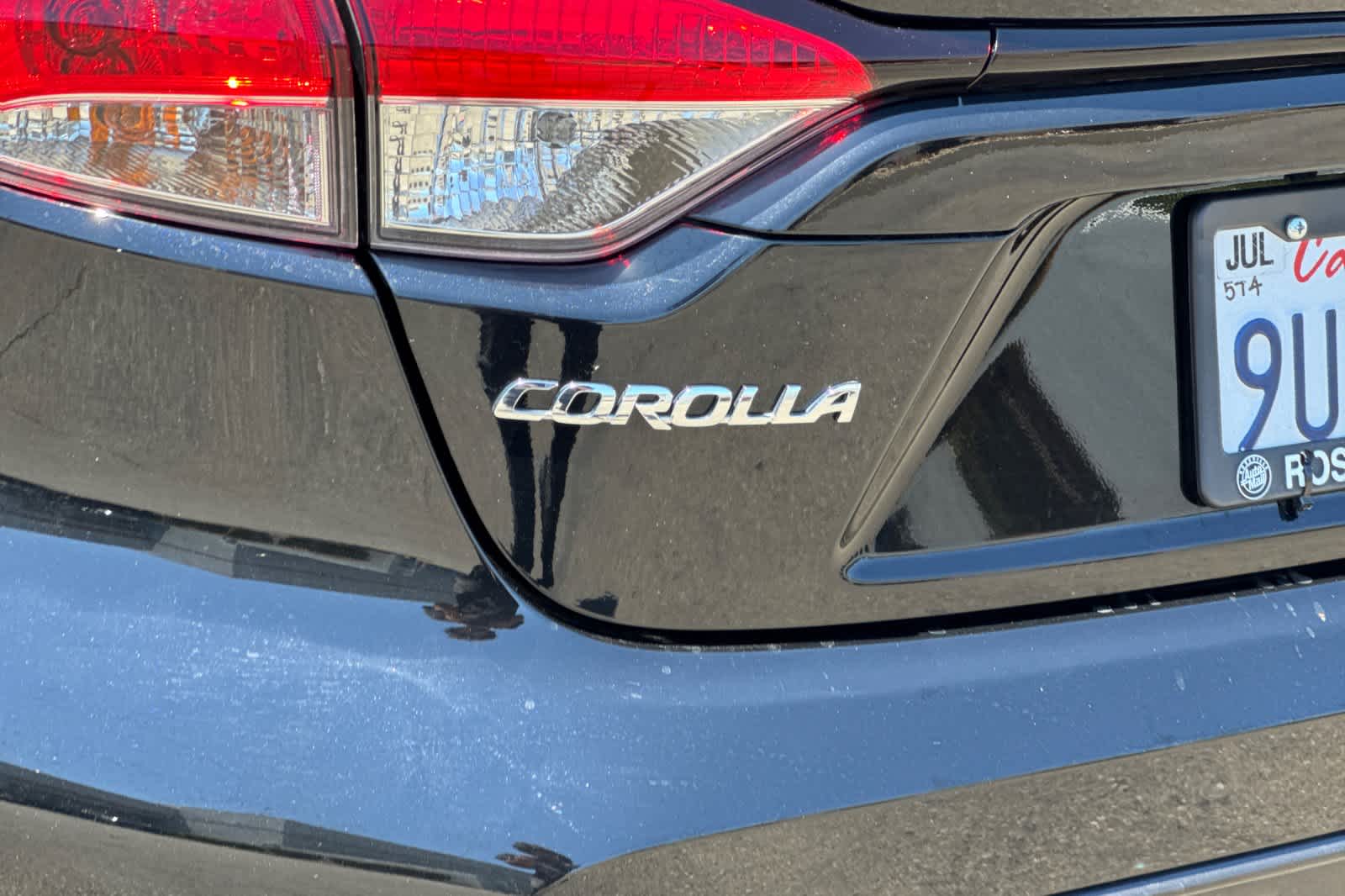 Thumbnail: 2025 Toyota Corolla - 30