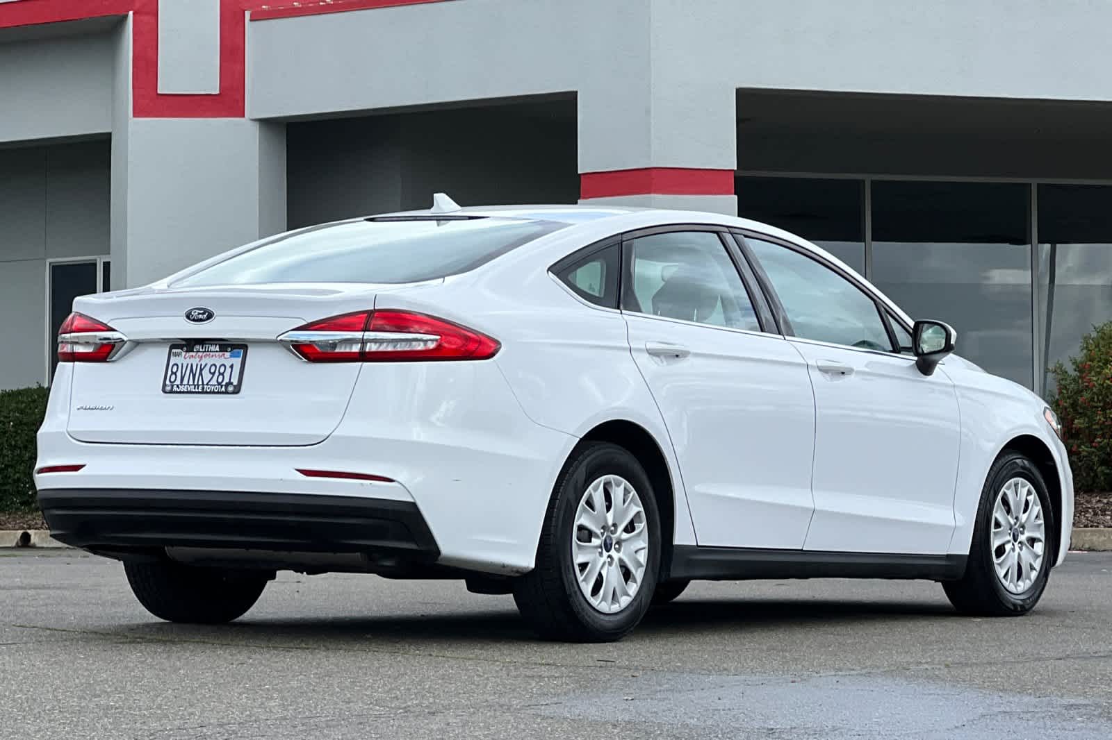2020 Ford Fusion S 2