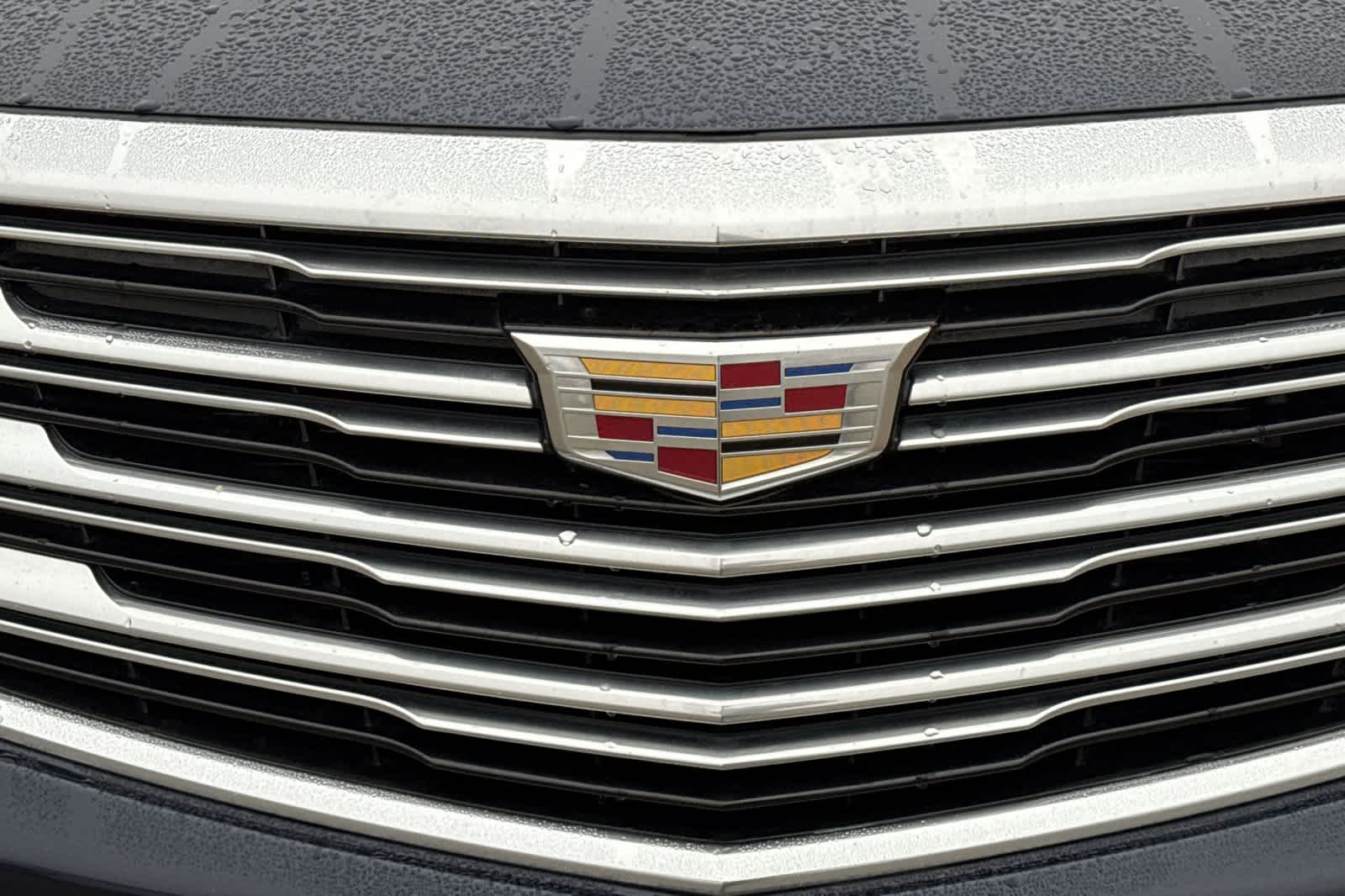 Thumbnail: 2017 Cadillac XT5 - 10