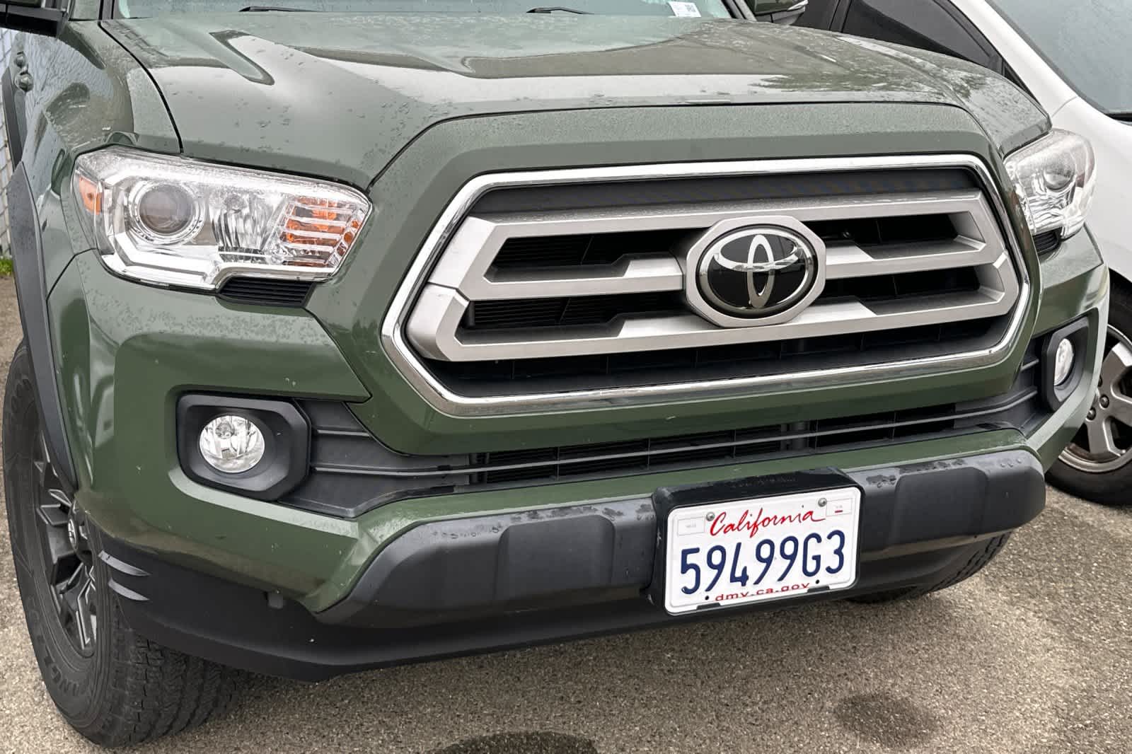 Thumbnail: 2021 Toyota Tacoma - 8