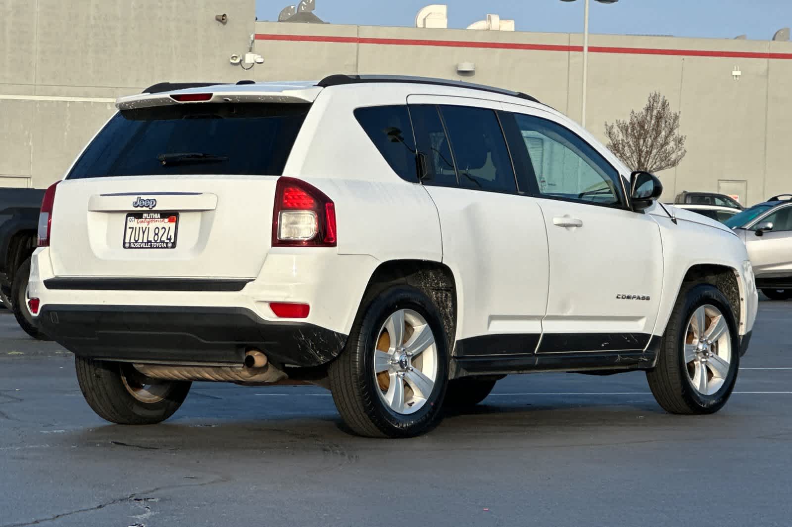 Thumbnail: 2017 Jeep Compass - 2