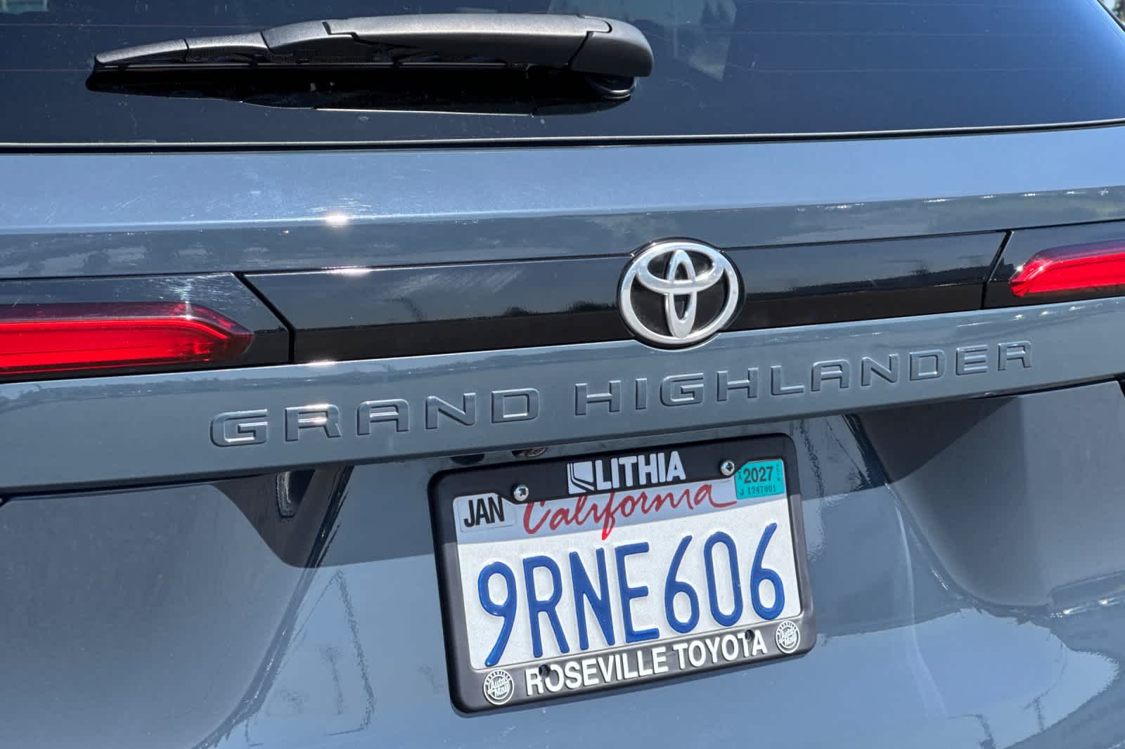 Thumbnail: 2024 Toyota Grand Highlander - 33