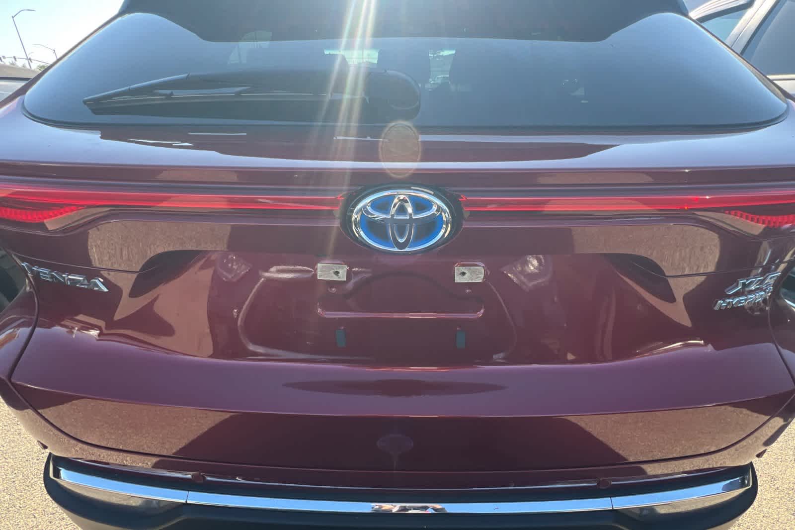 2022 Toyota Venza XLE 16