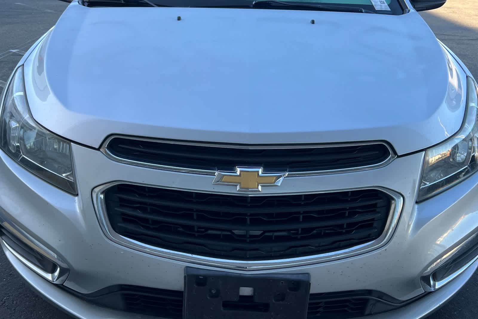 Thumbnail: 2016 Chevrolet Cruze - 9