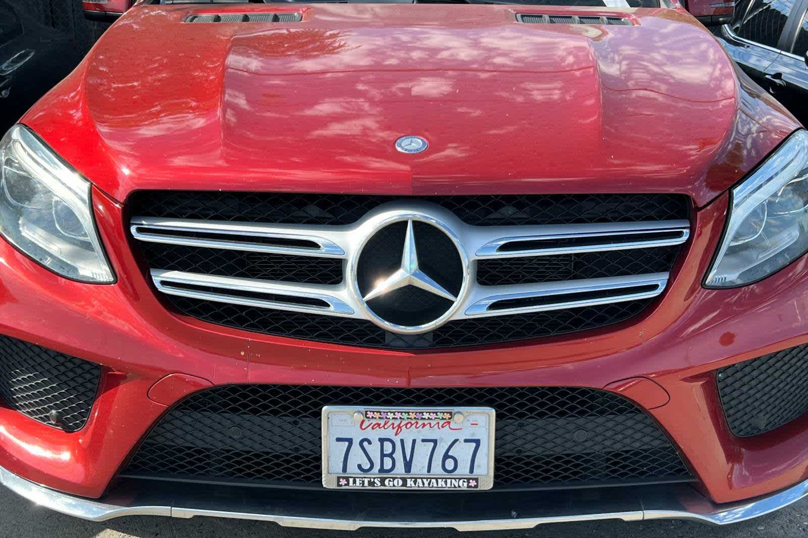 Thumbnail: 2016 Mercedes-Benz GLE - 9