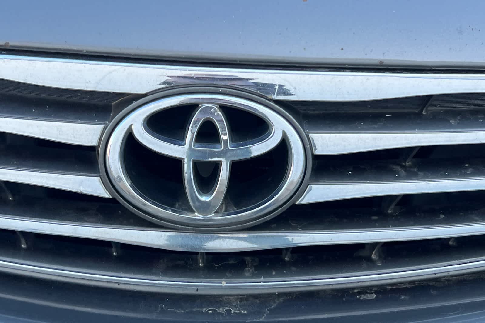 2005 Toyota Camry LE 10