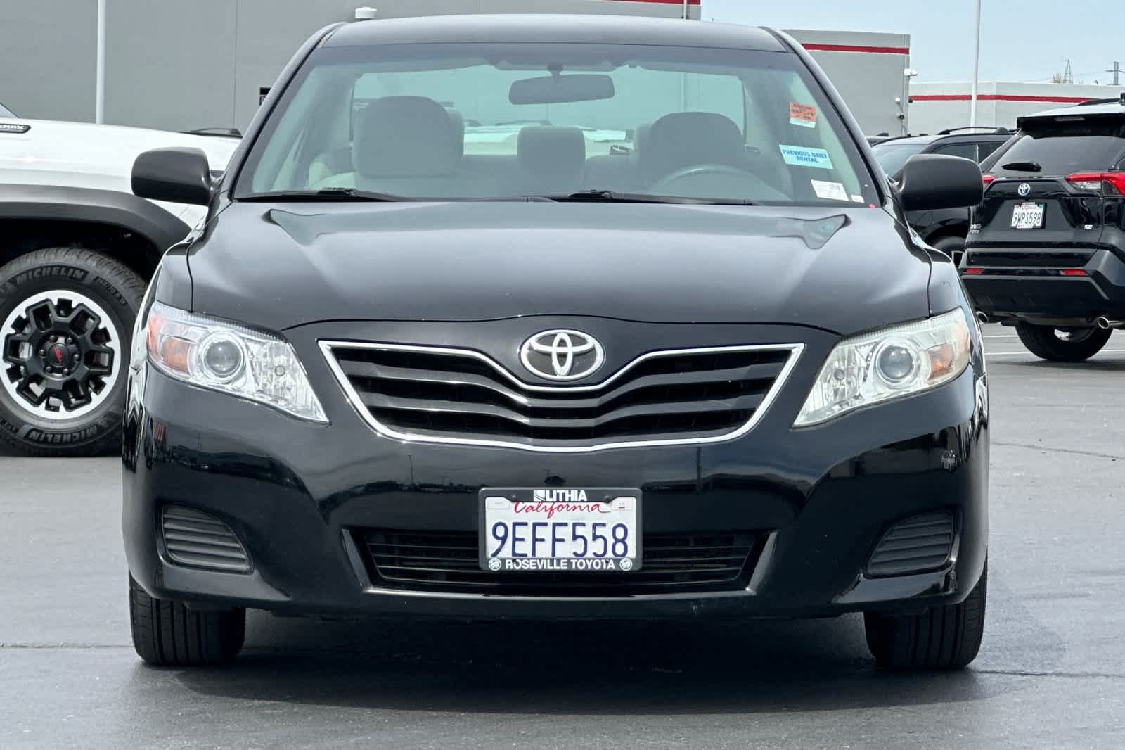 Thumbnail: 2011 Toyota Camry - 10