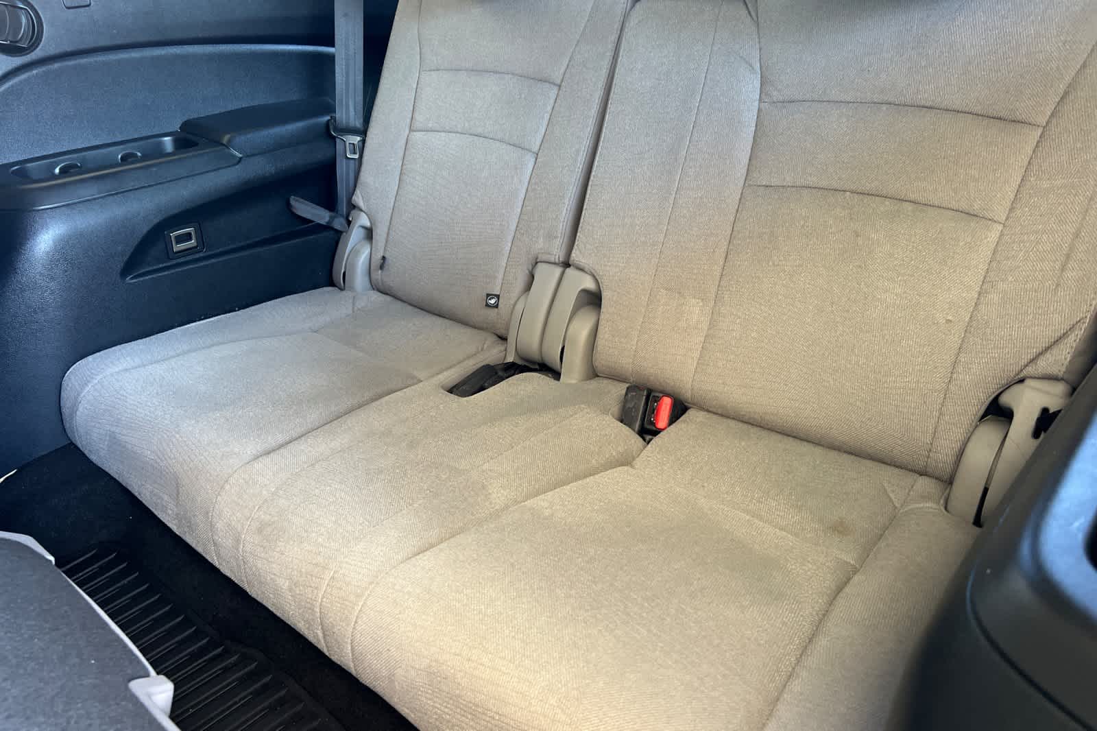 Thumbnail: 2016 Honda Pilot - 16