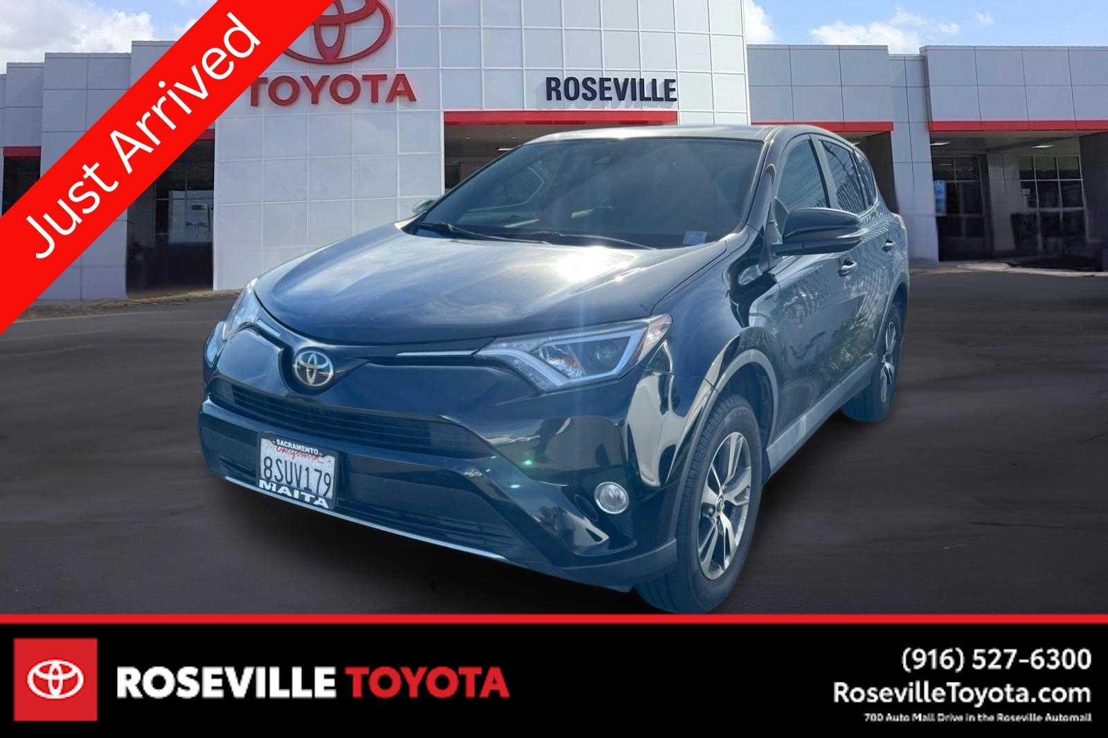 Thumbnail: 2018 Toyota RAV4 - 1