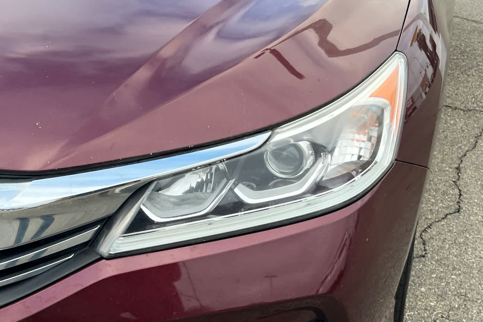 Thumbnail: 2016 Honda Accord - 11