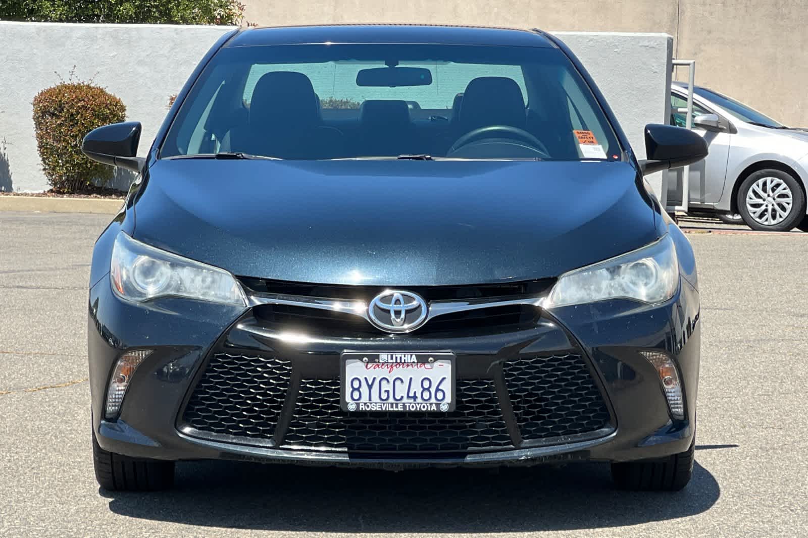 Thumbnail: 2017 Toyota Camry - 10