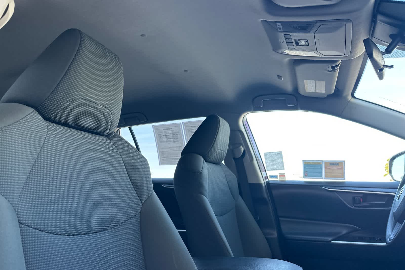 Thumbnail: 2024 Toyota RAV4 - 18