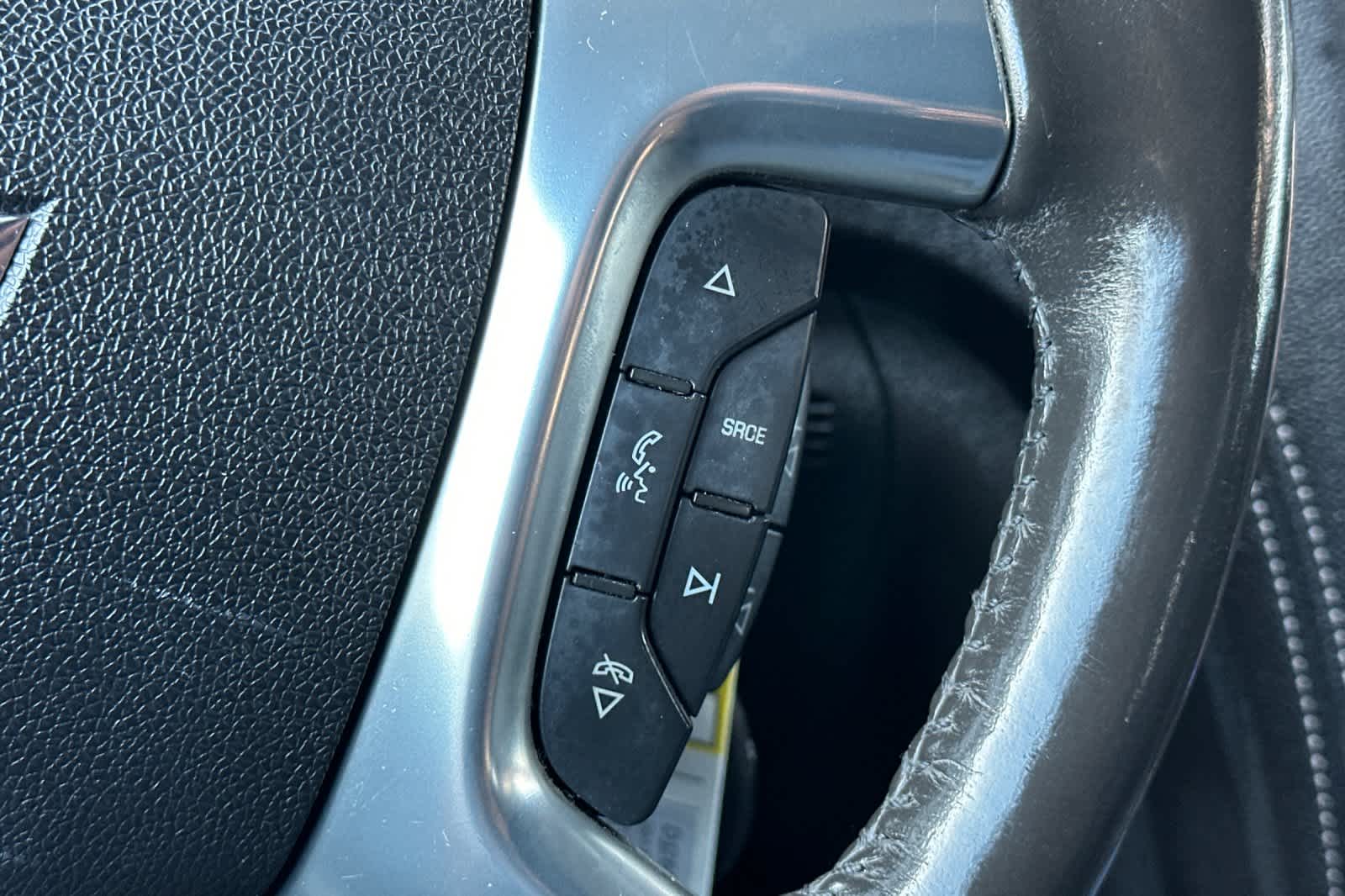 Thumbnail: 2013 Chevrolet Traverse - 27