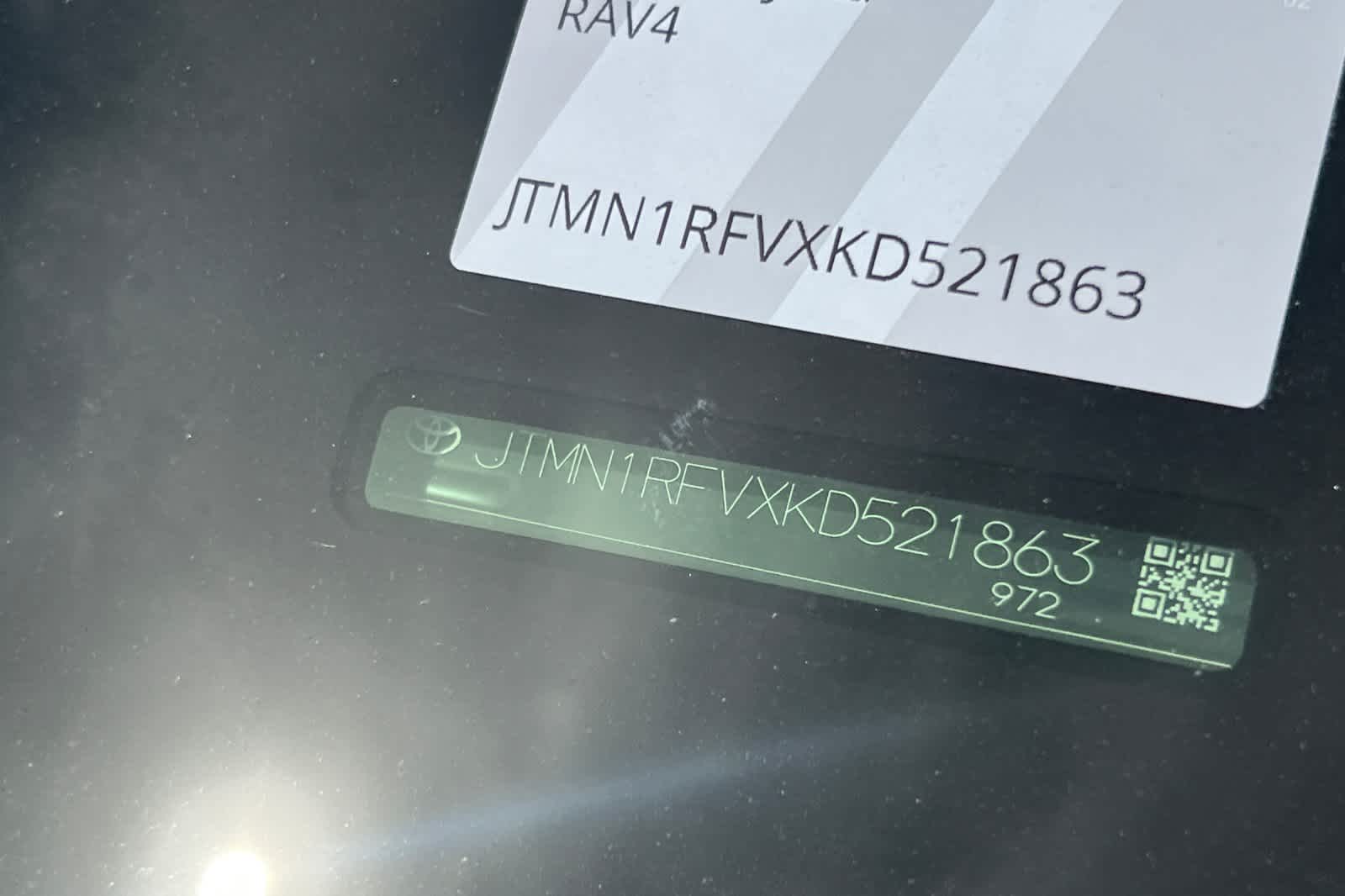 Thumbnail: 2019 Toyota RAV4 - 23