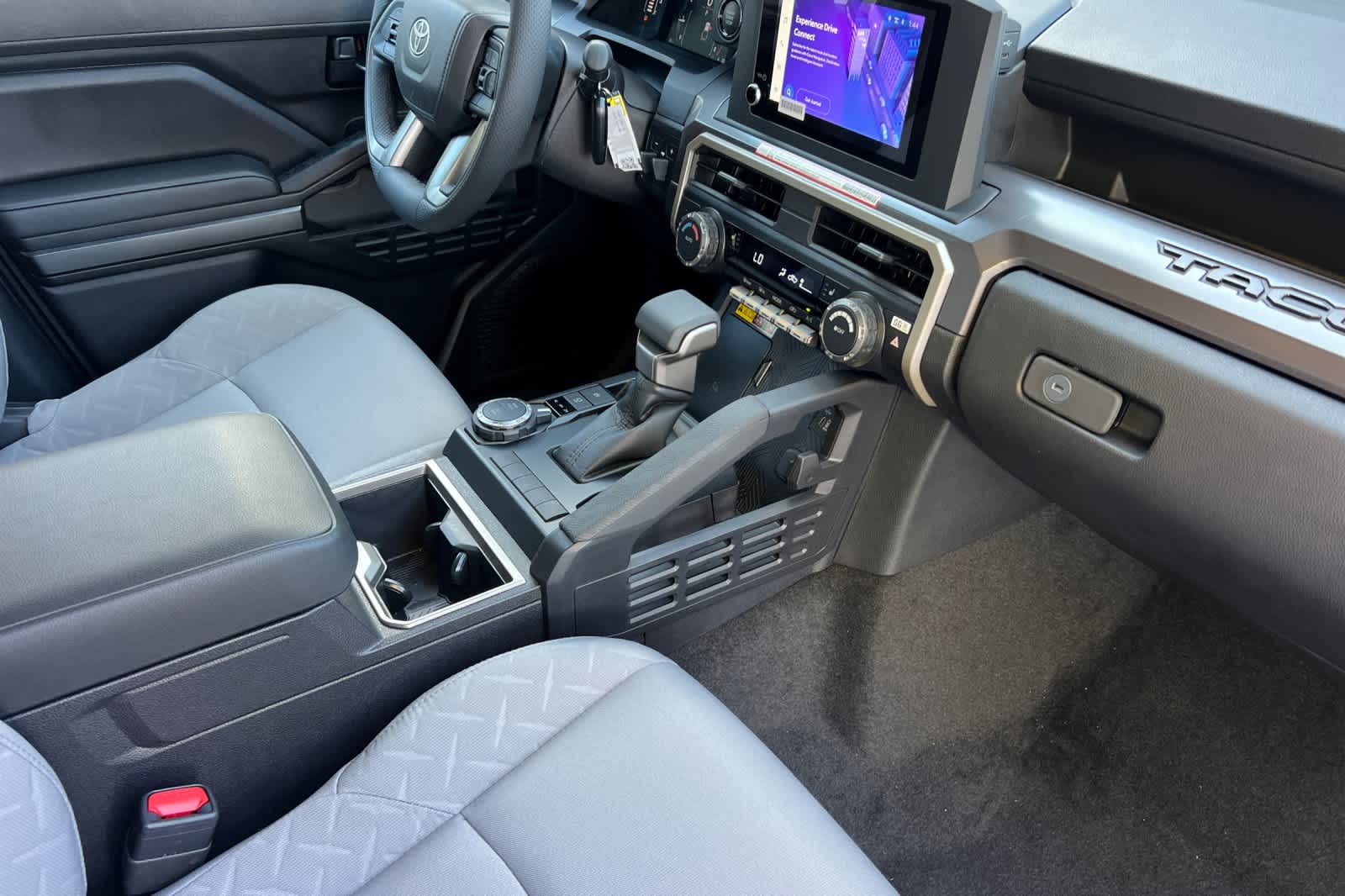 Thumbnail: 2025 Toyota Tacoma - 15