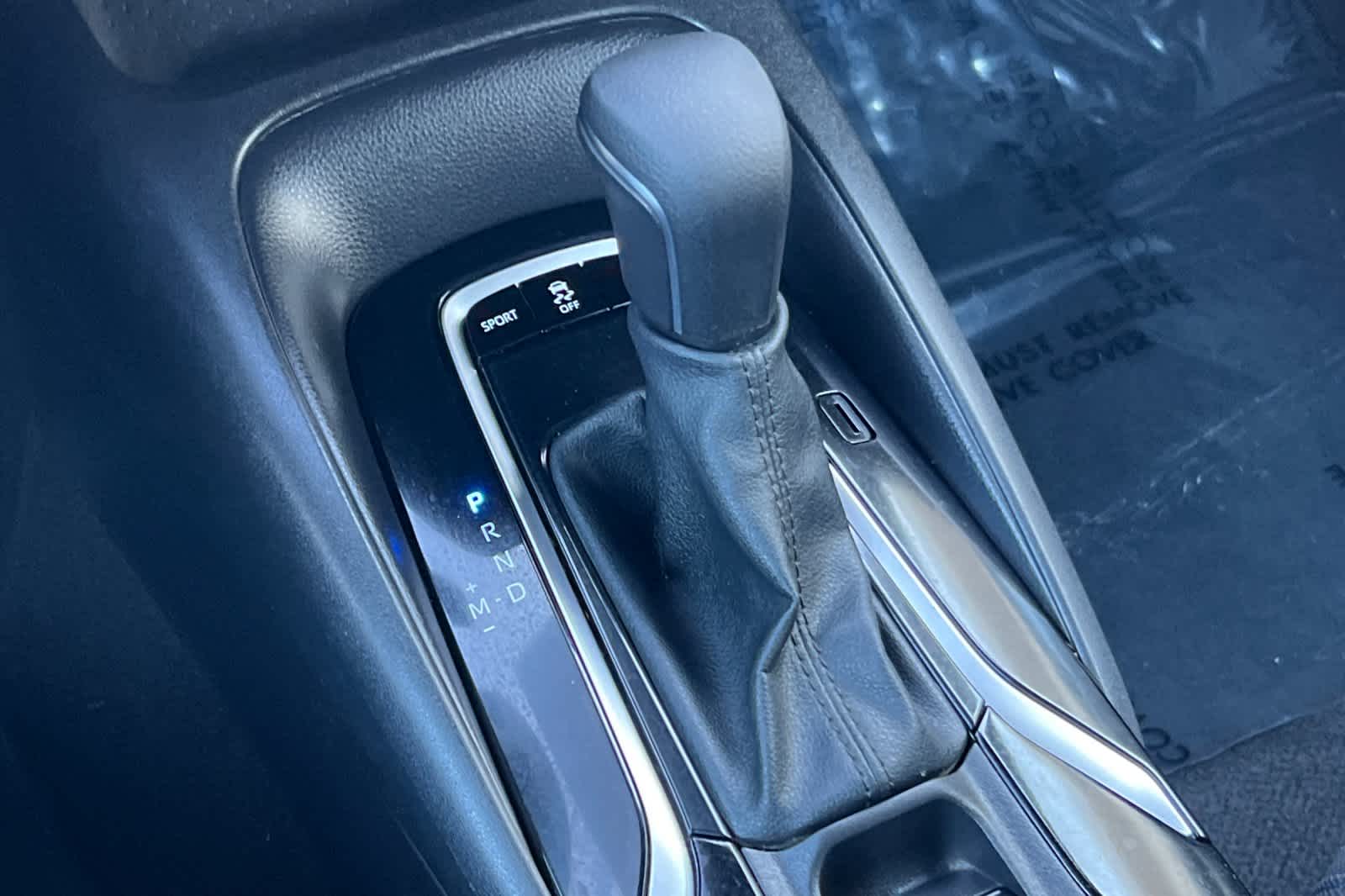 Thumbnail: 2022 Toyota Corolla - 21