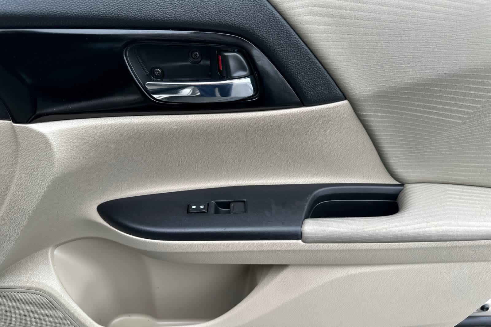 Thumbnail: 2017 Honda Accord - 17