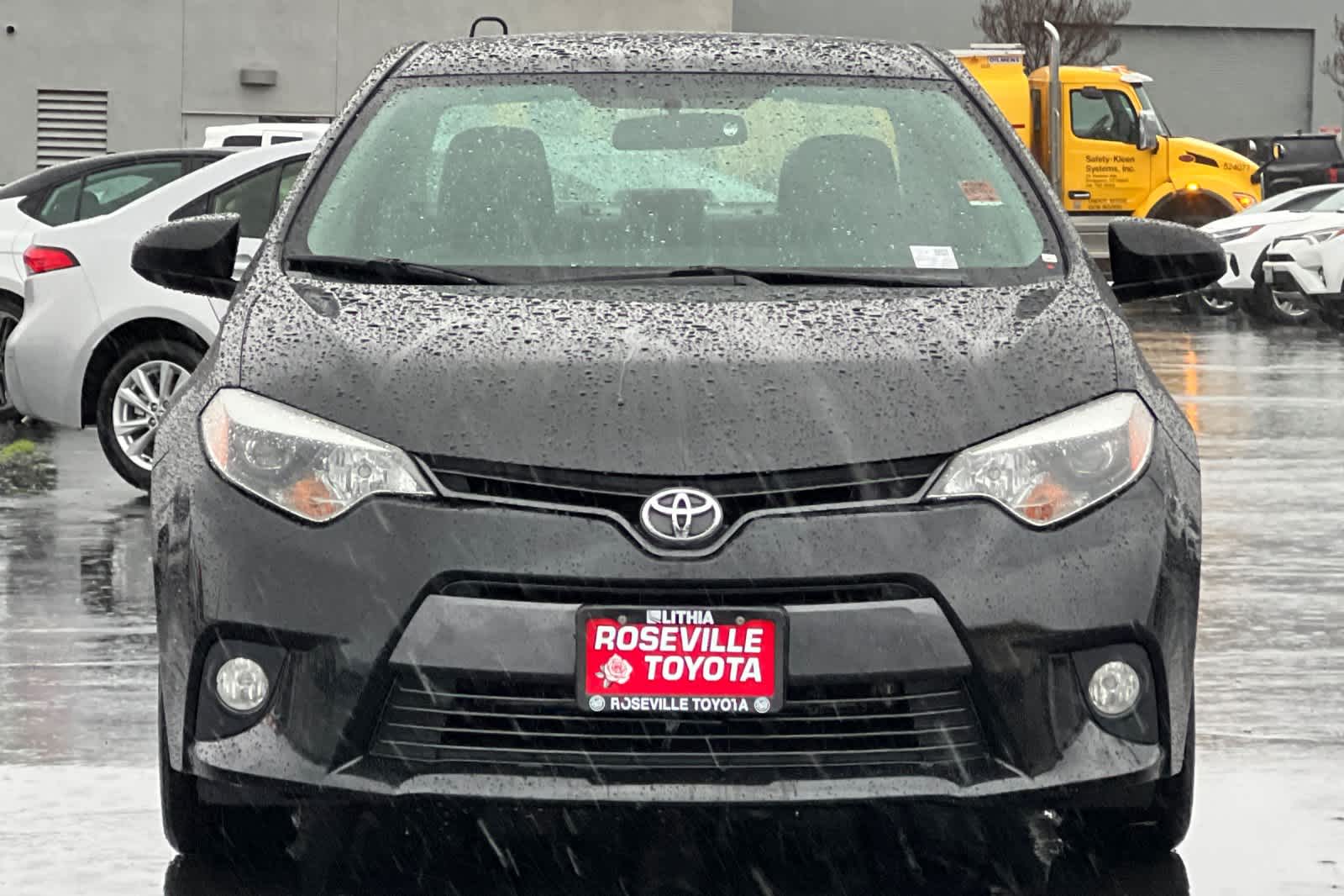 Thumbnail: 2016 Toyota Corolla - 10