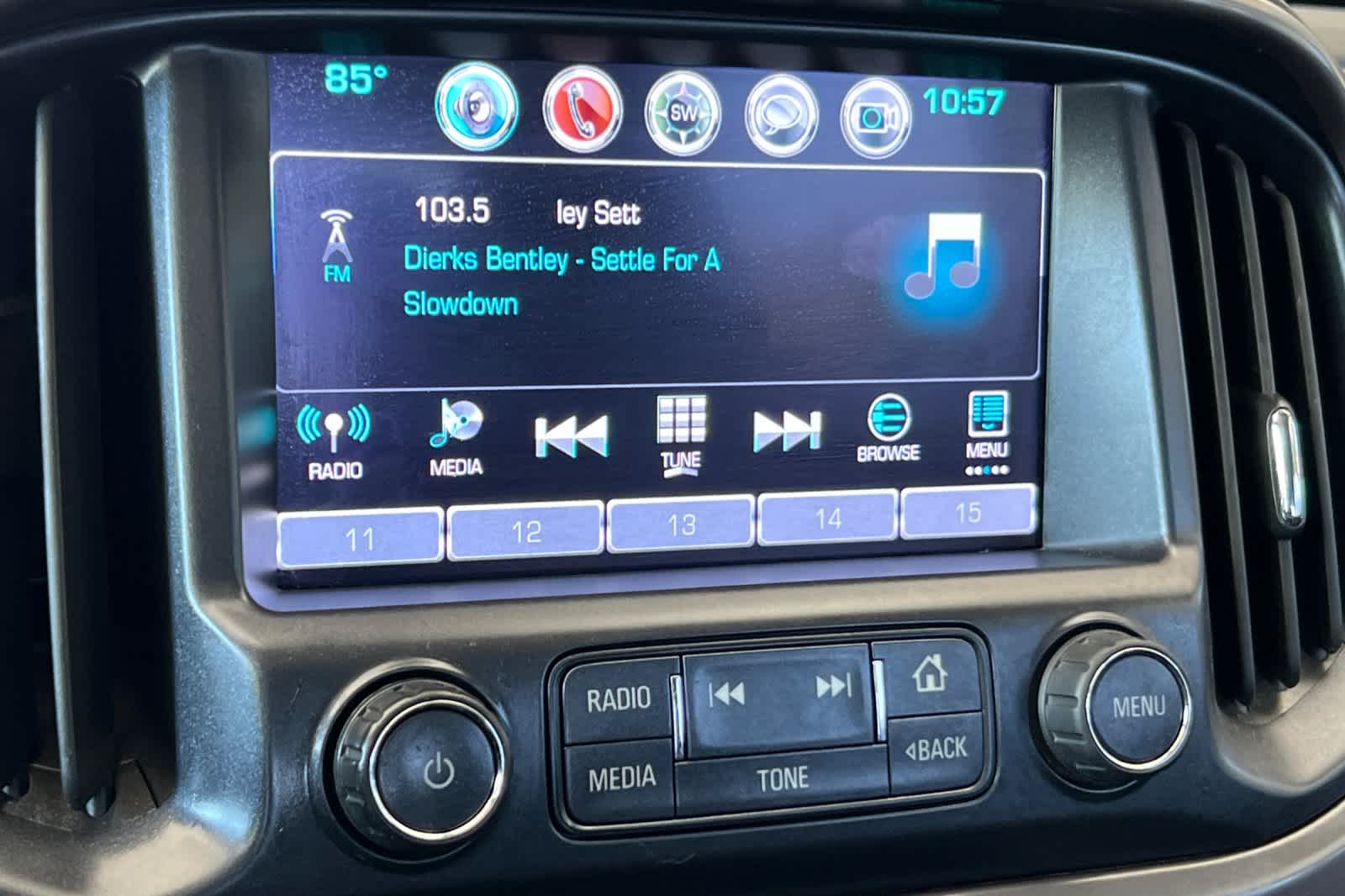Thumbnail: 2018 GMC Canyon - 18