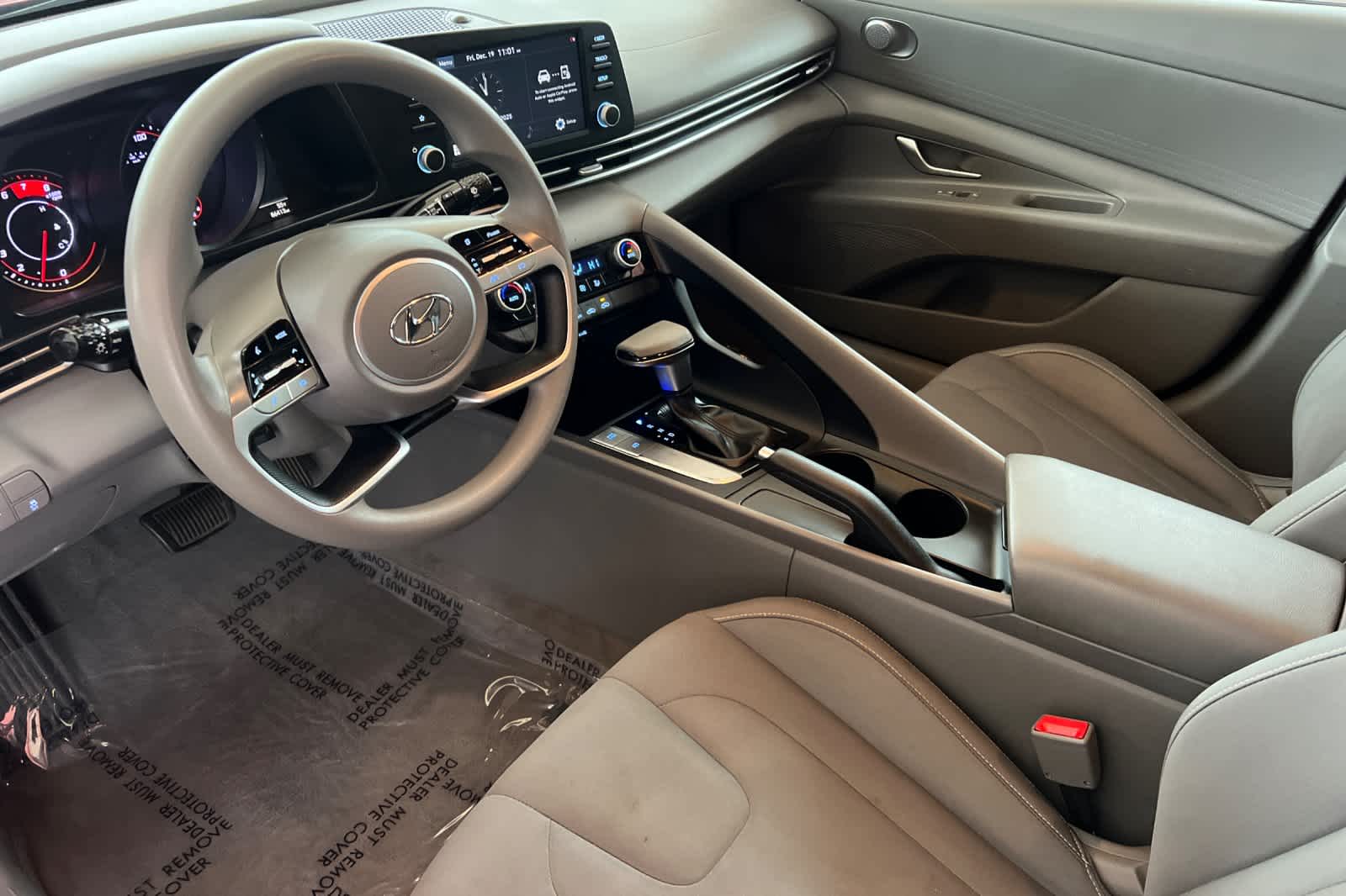 Thumbnail: 2021 Hyundai Elantra - 11