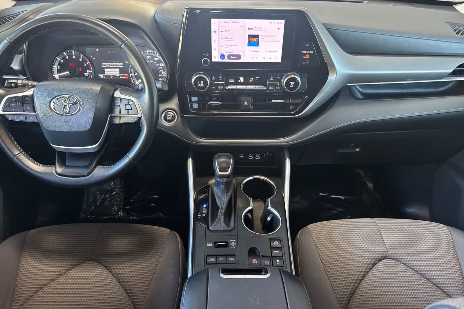 Thumbnail: 2024 Toyota Highlander - 3