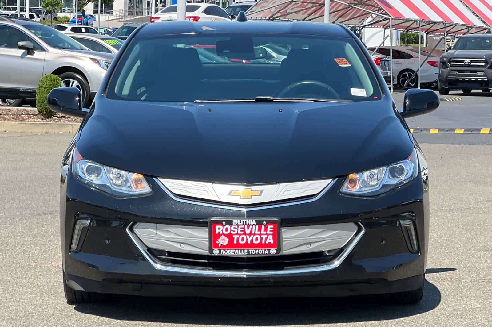 Thumbnail: 2017 Chevrolet Volt - 10