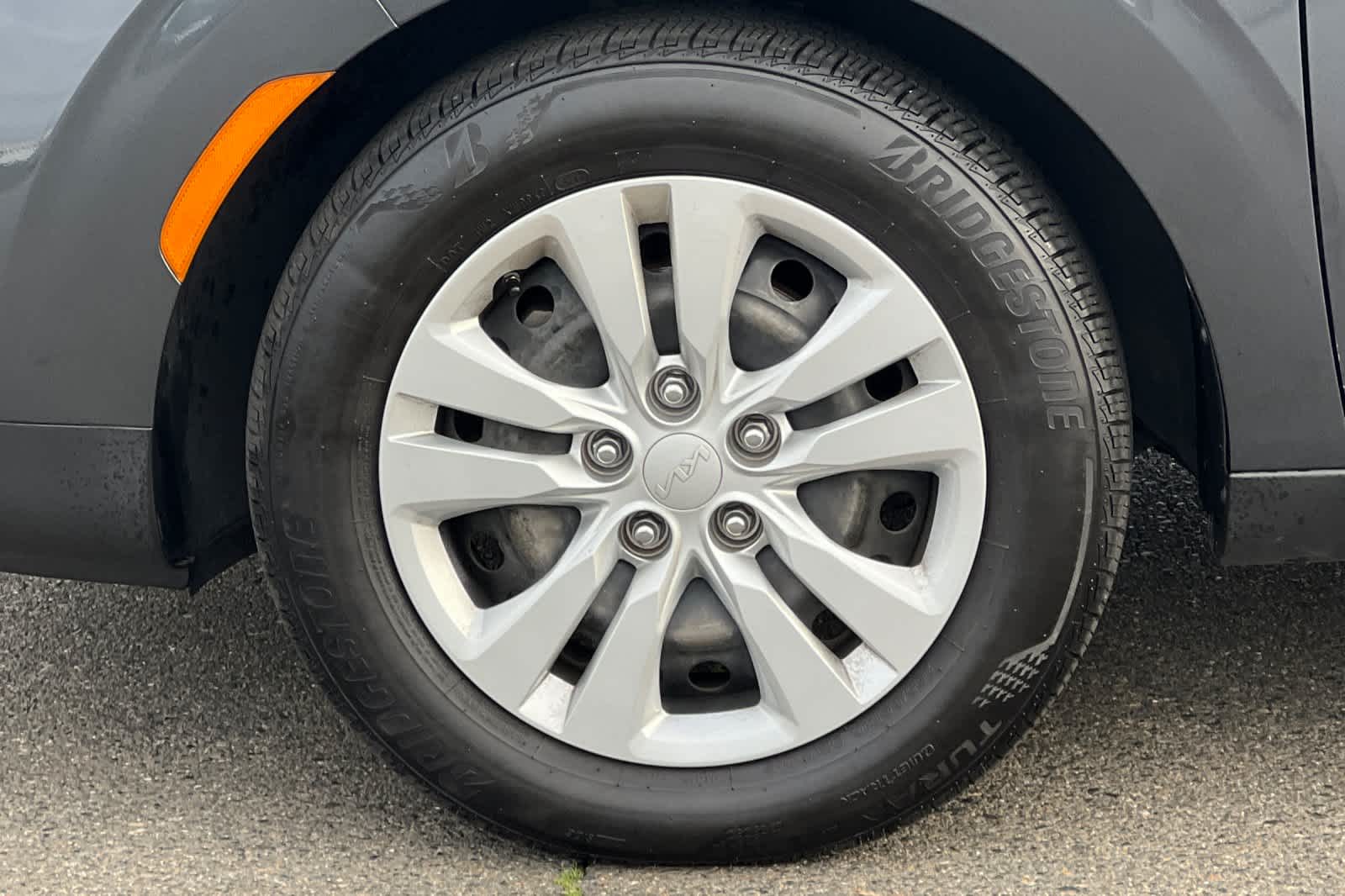 Thumbnail: 2022 Kia Soul - 28