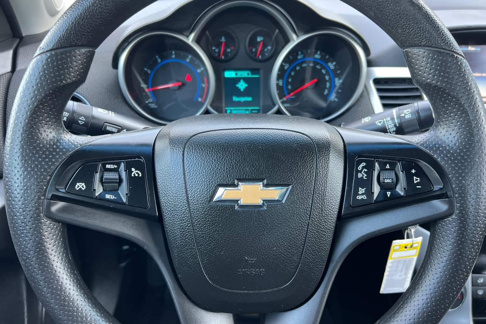 Thumbnail: 2015 Chevrolet Cruze - 22