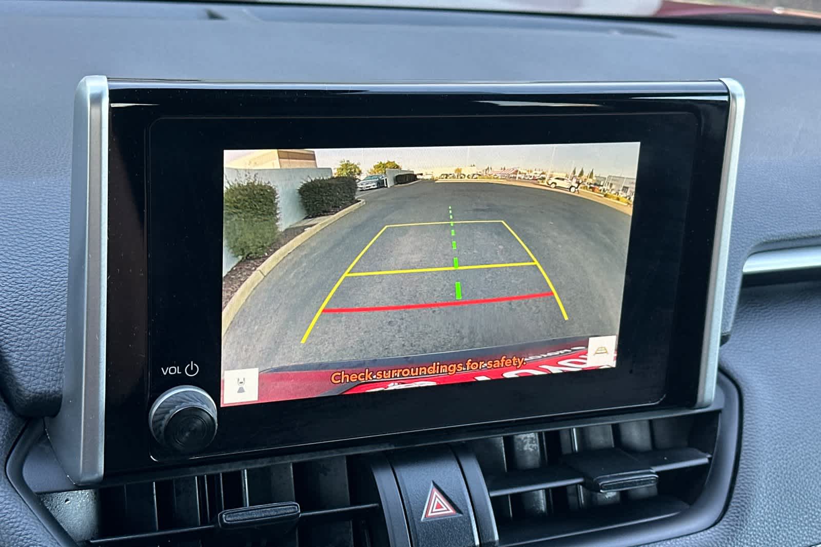 Thumbnail: 2025 Toyota RAV4 - 21