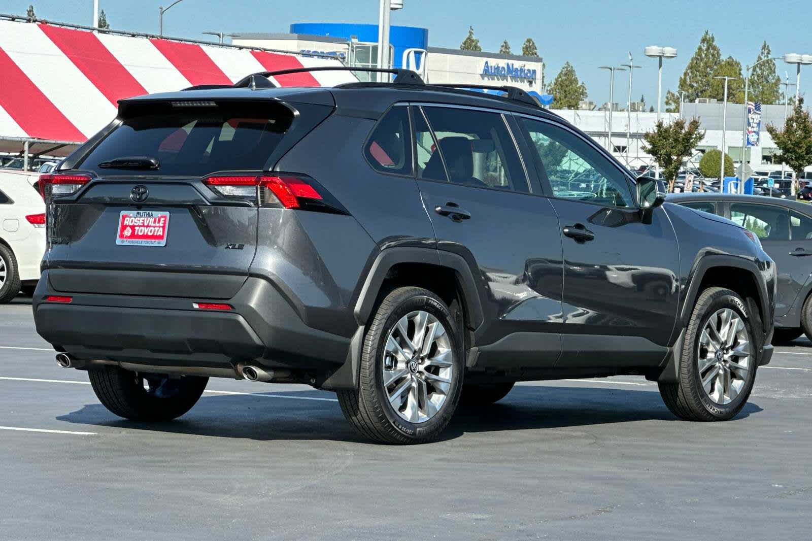 Thumbnail: 2024 Toyota RAV4 - 2
