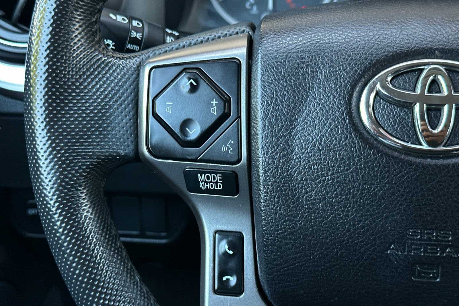 Thumbnail: 2021 Toyota Tacoma - 24