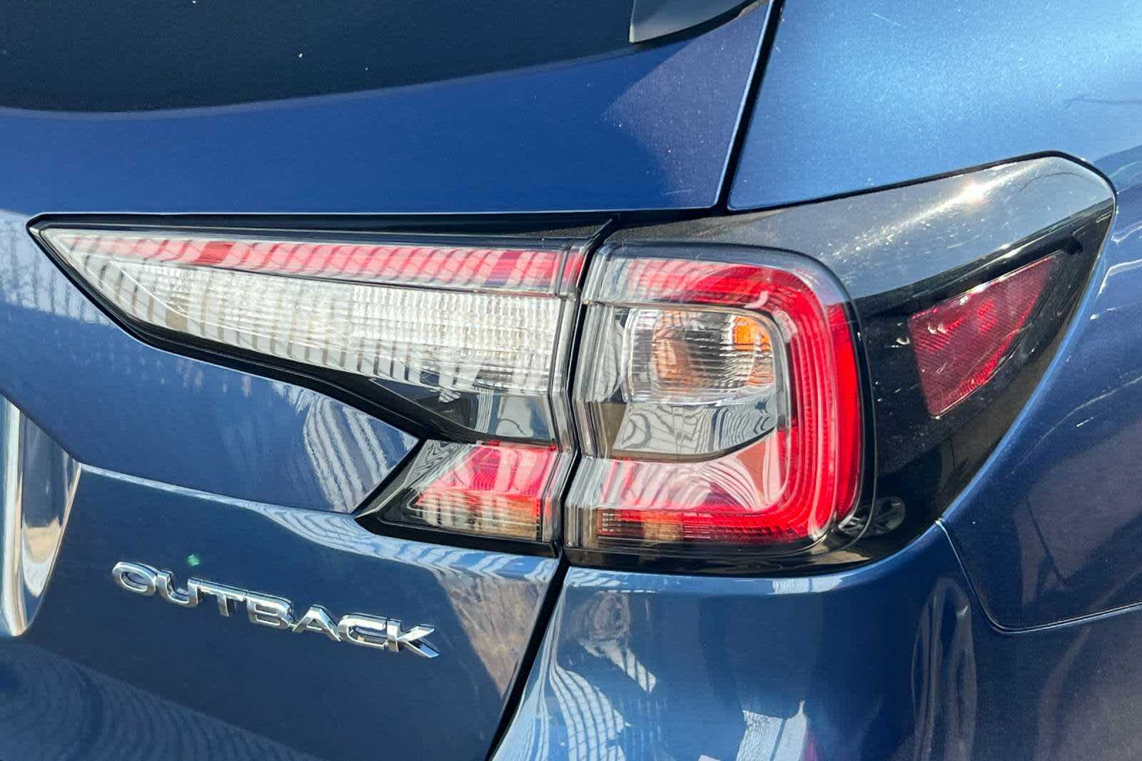 Thumbnail: 2022 Subaru Outback - 15