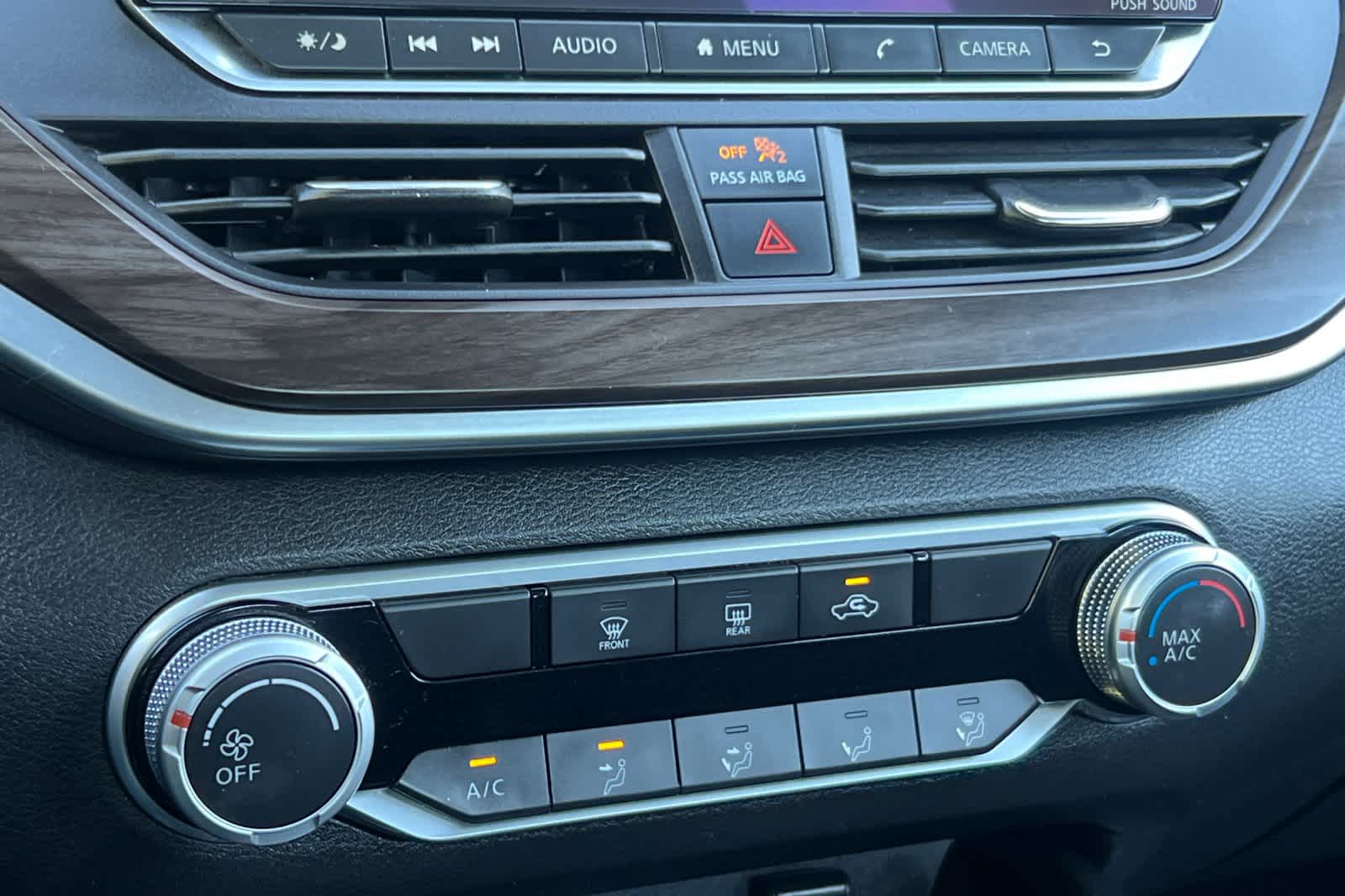 Thumbnail: 2023 Nissan Altima - 20