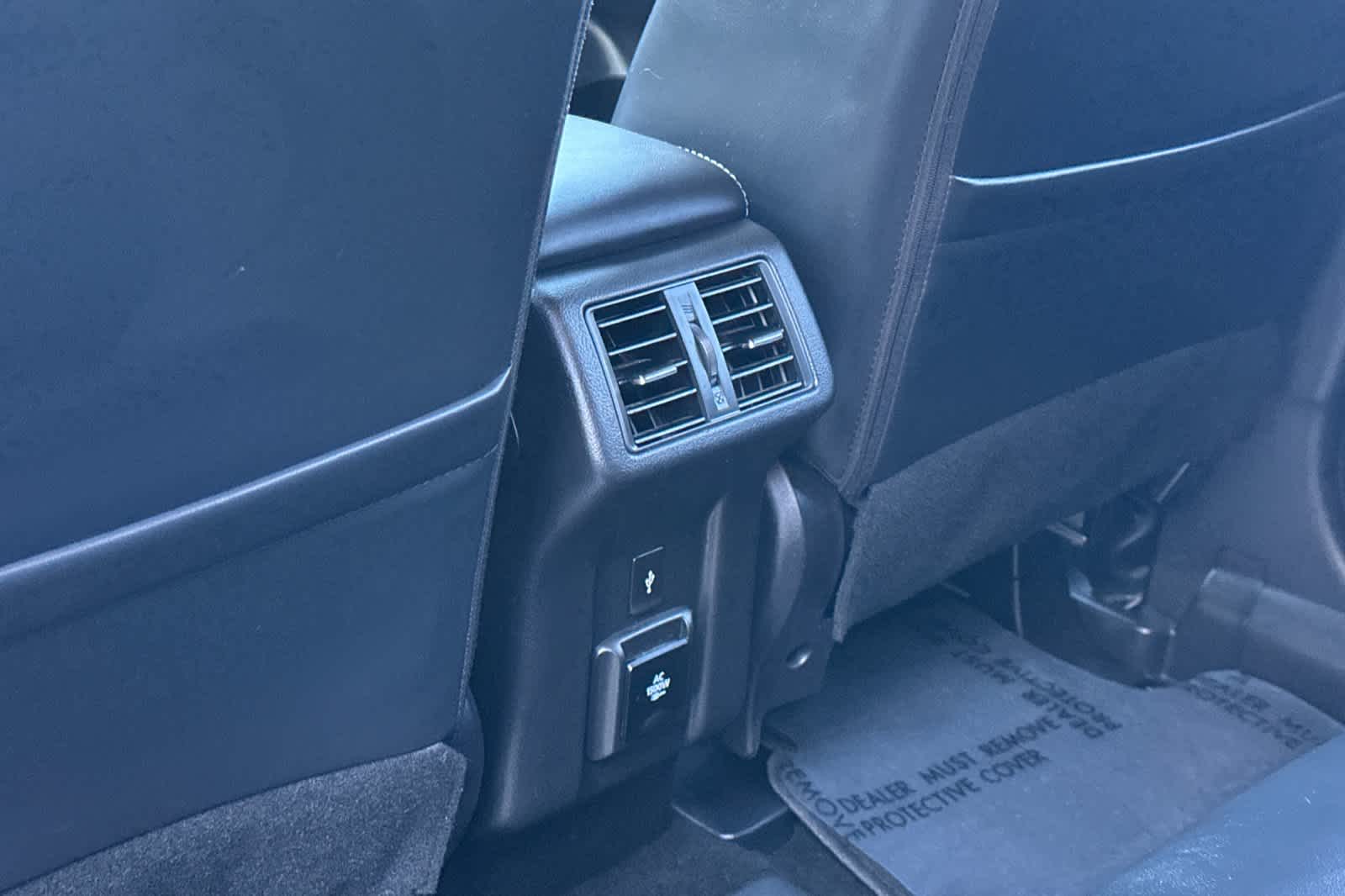 Thumbnail: 2022 Mitsubishi Outlander - 14