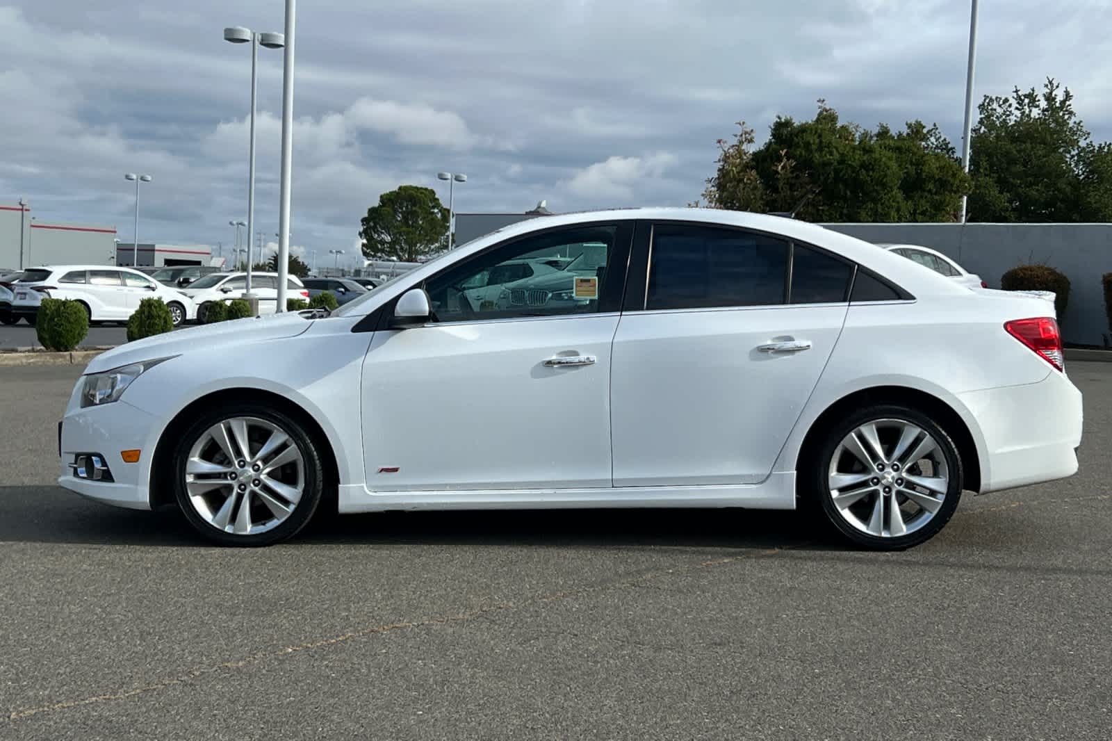 Thumbnail: 2014 Chevrolet Cruze - 8