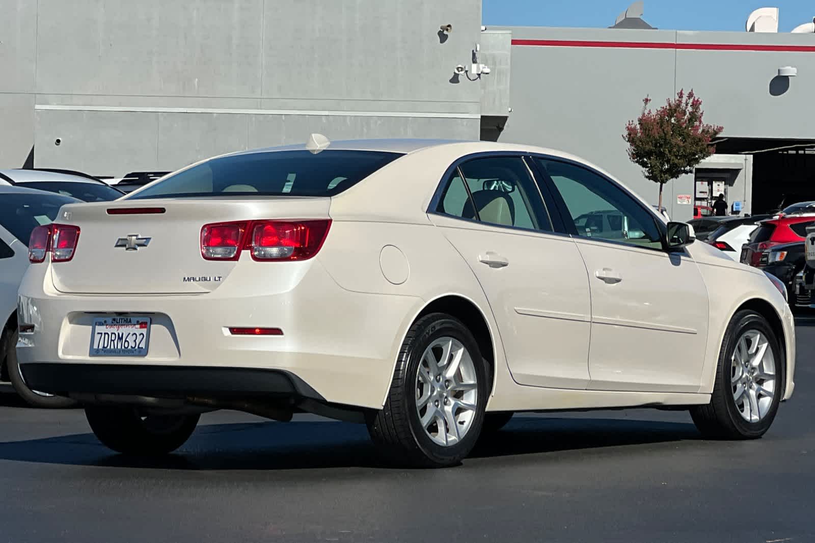 Thumbnail: 2014 Chevrolet Malibu - 2