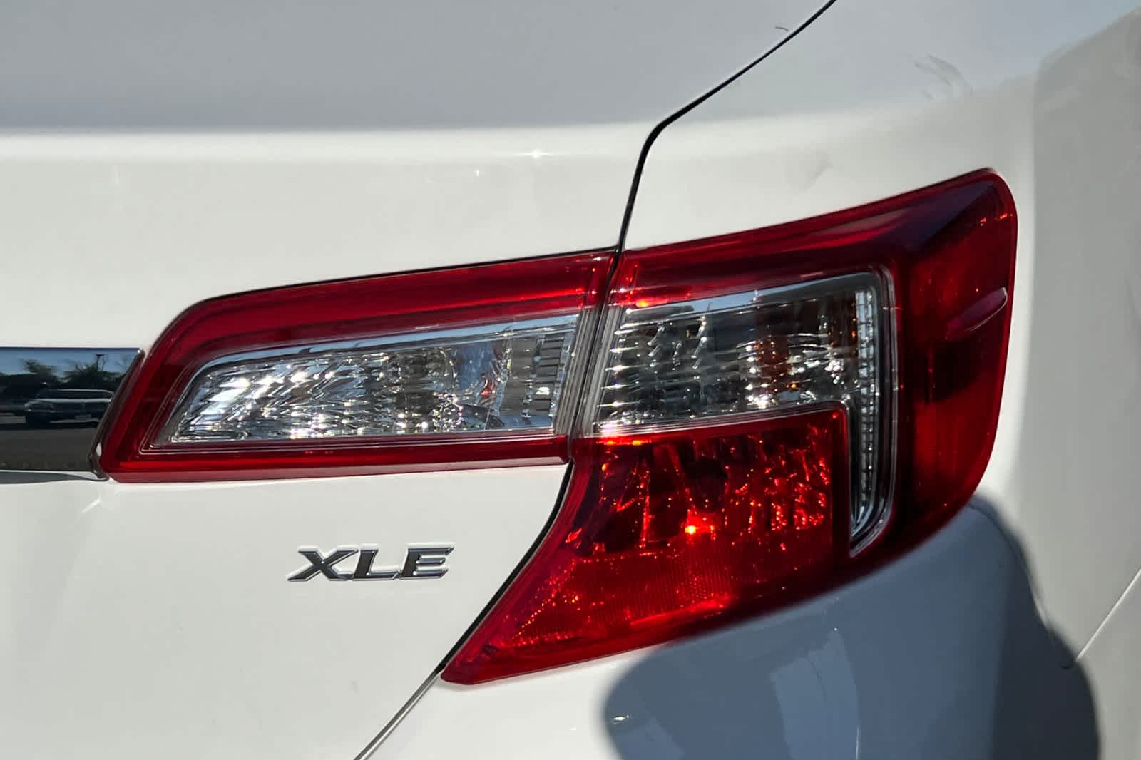 Thumbnail: 2013 Toyota Camry - 17