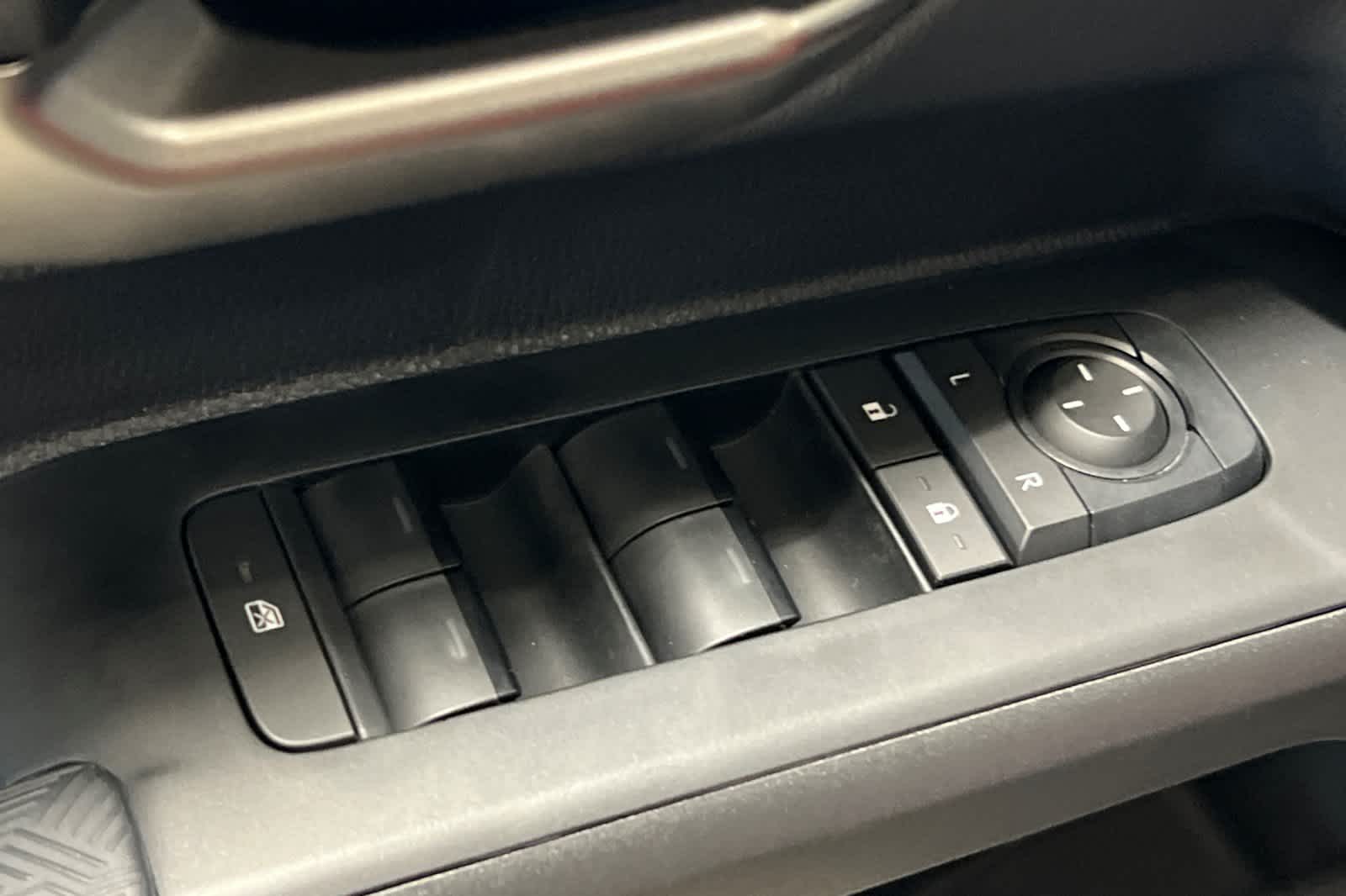 Thumbnail: 2025 Toyota Tacoma - 13