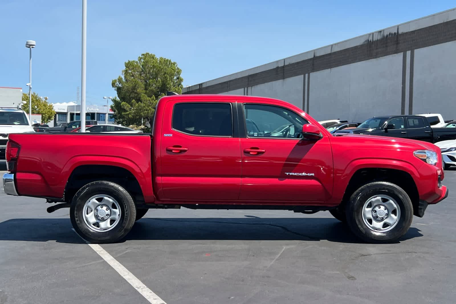 Thumbnail: 2023 Toyota Tacoma - 6