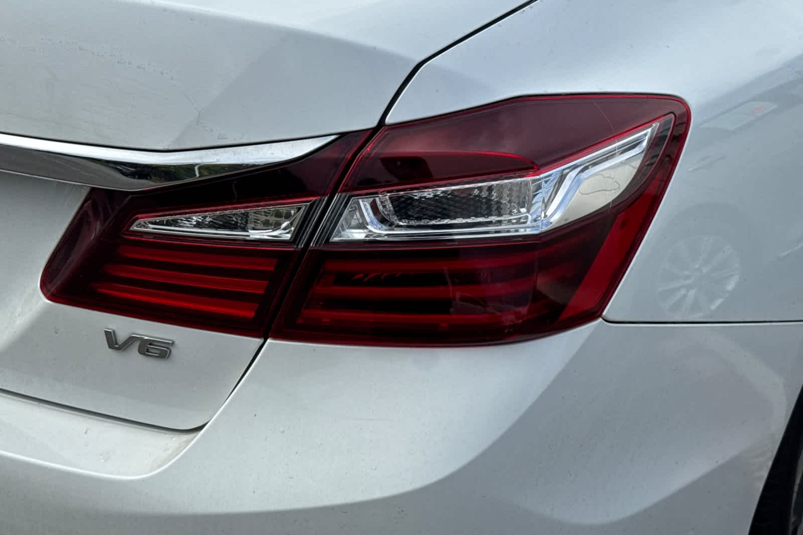 Thumbnail: 2017 Honda Accord - 17