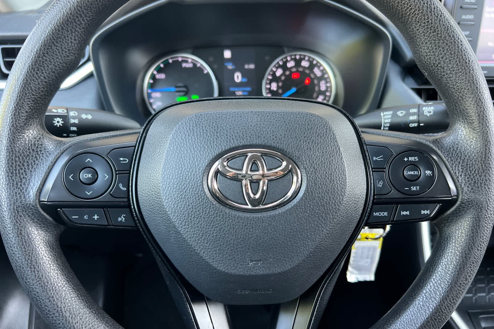 Thumbnail: 2022 Toyota RAV4 - 24
