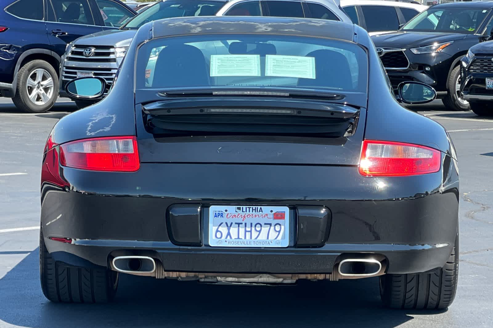 Thumbnail: 2007 Porsche 911 - 8