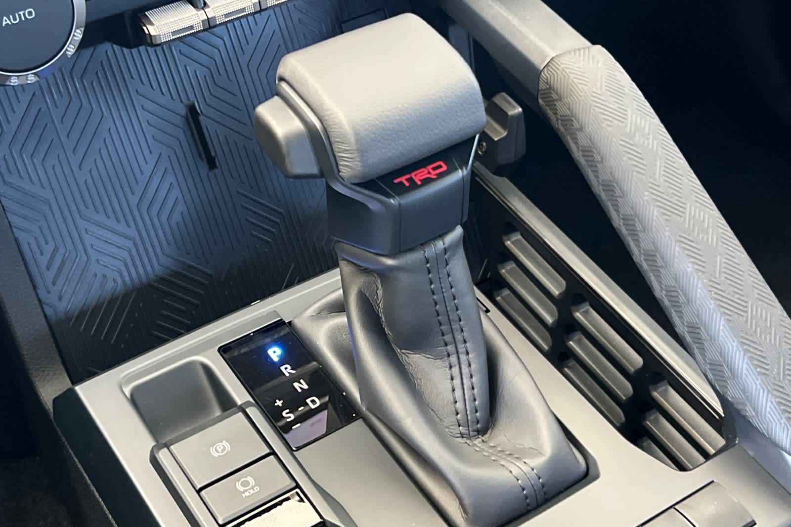 2025 Toyota Tacoma TRD Off-Road 21