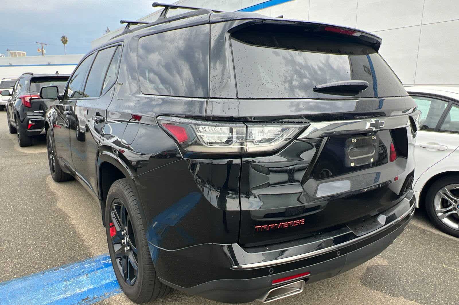 Thumbnail: 2020 Chevrolet Traverse - 4