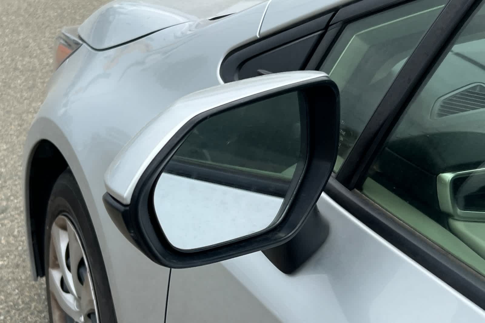 Thumbnail: 2025 Toyota Corolla - 8