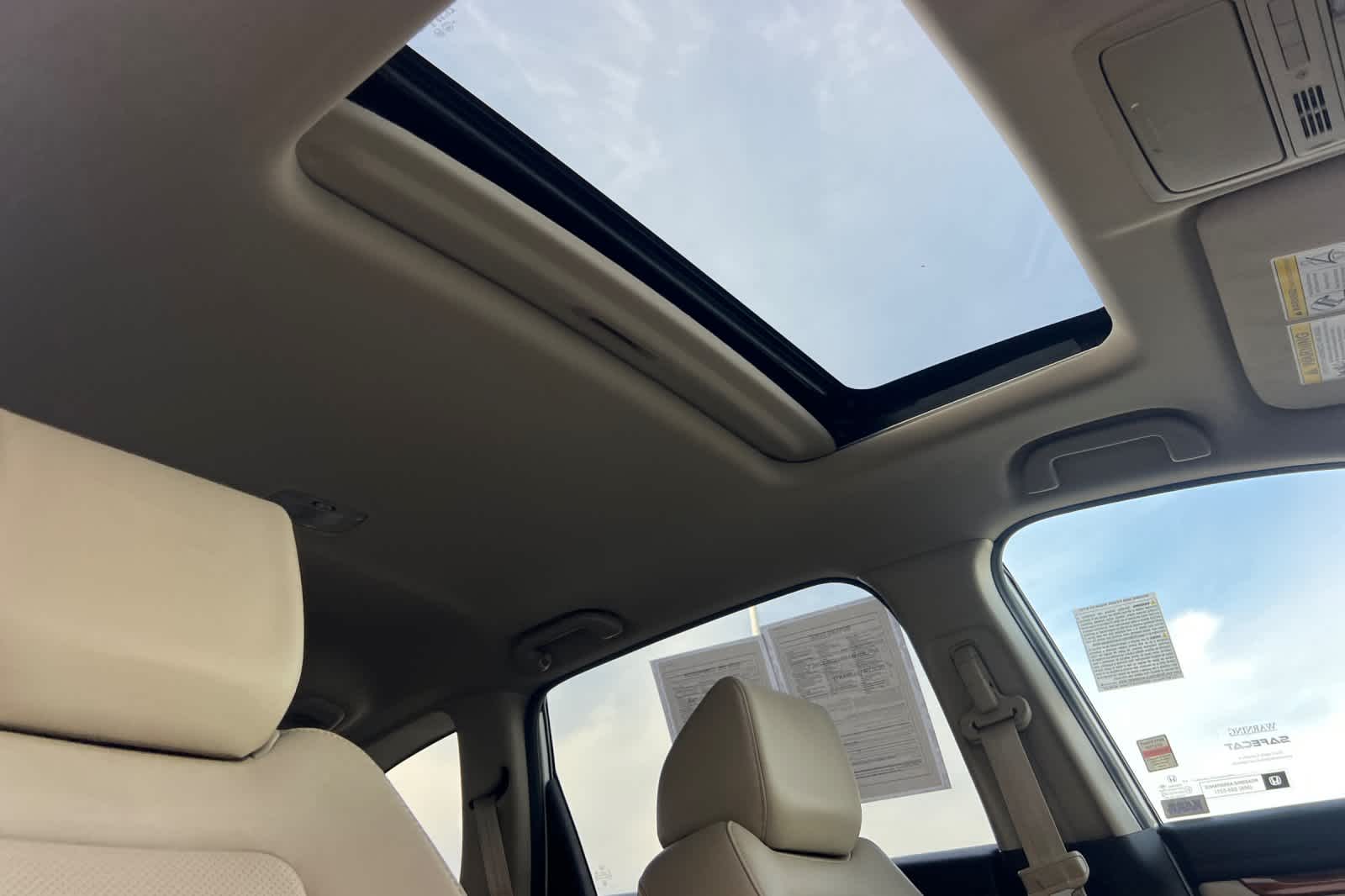 Thumbnail: 2017 Honda CR-V - 18